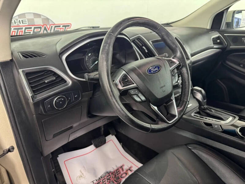 2018 Ford Edge Titanium