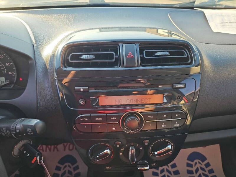 2017 Mitsubishi Mirage ES