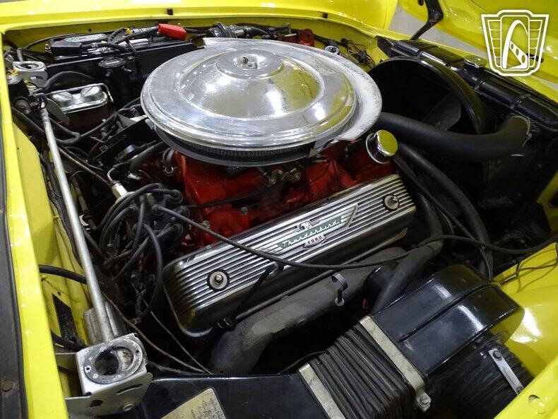 1957 Ford Thunderbird