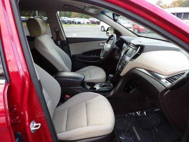 2017 Hyundai Santa Fe SE