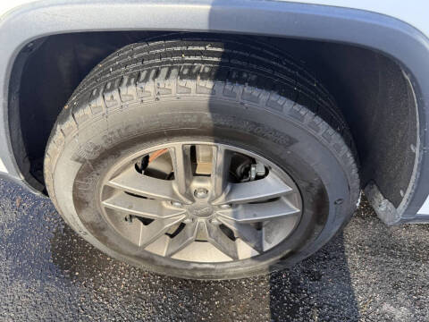 2016 Jeep Grand Cherokee Laredo 75th Anniversary