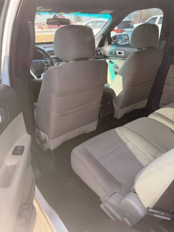 2015 Ford Explorer