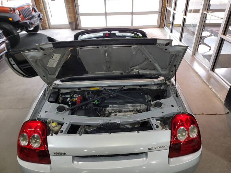 2003 Toyota MR2 Spyder