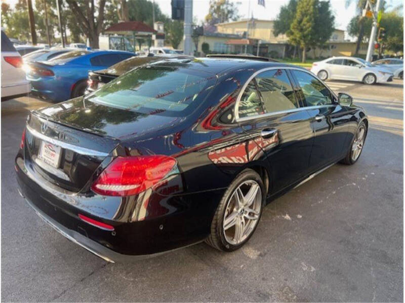 2018 Mercedes-Benz E-Class E 300