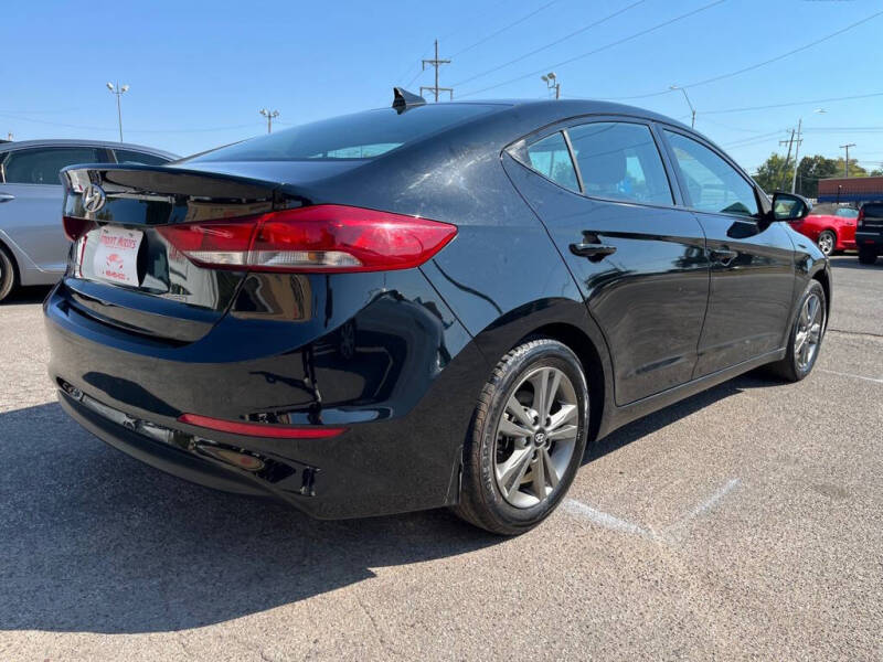 2018 Hyundai Elantra