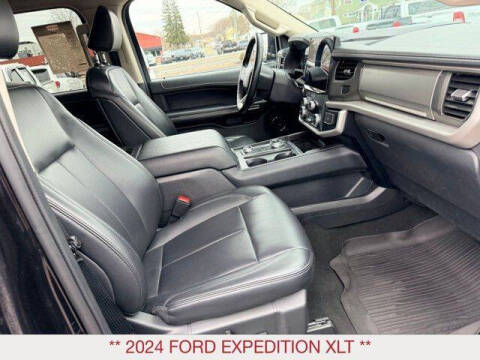 2024 Ford Expedition XLT