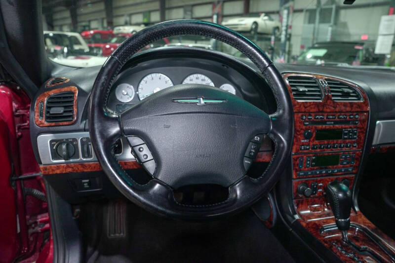 2004 Ford Thunderbird Deluxe