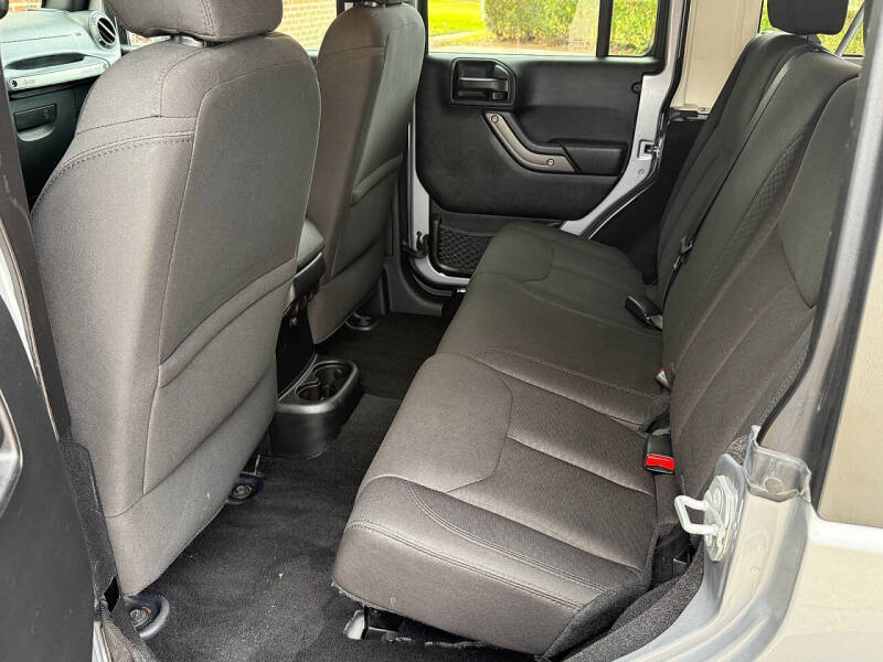 2016 Jeep Wrangler Unlimited Sport