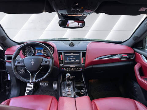 2017 Maserati Levante