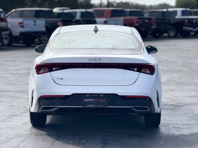 2022 Kia K5