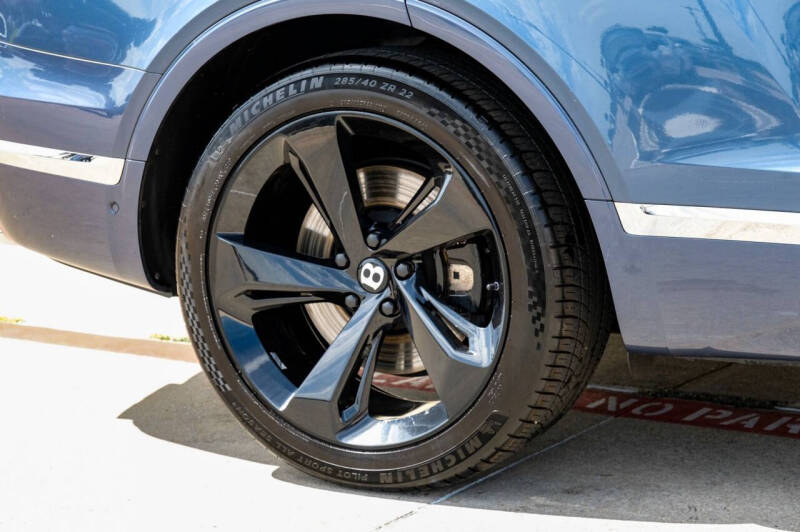 2019 Bentley Bentayga V8