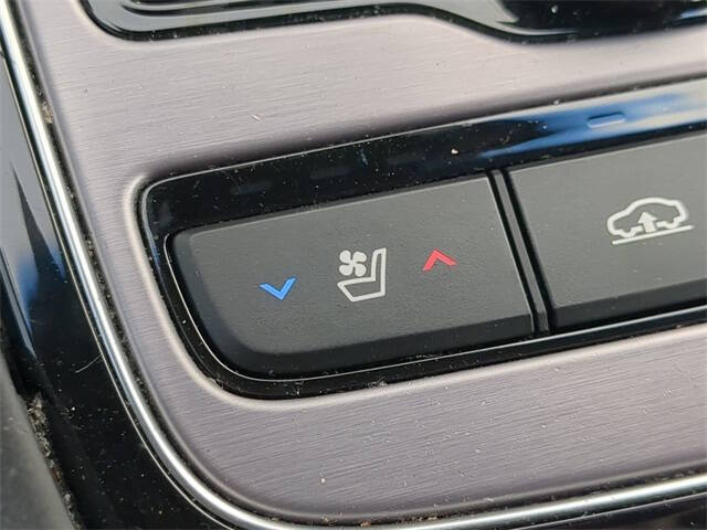 2016 Hyundai Equus Signature