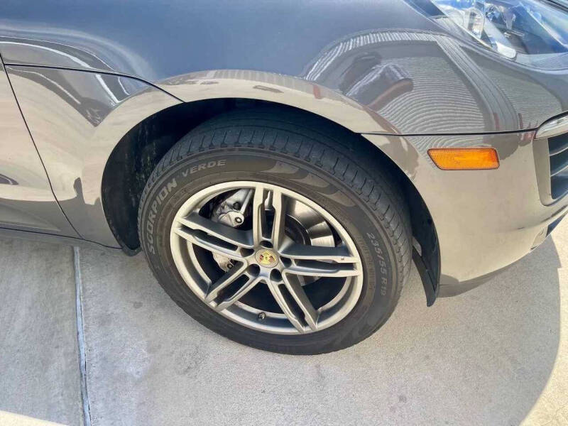 2015 Porsche Macan S