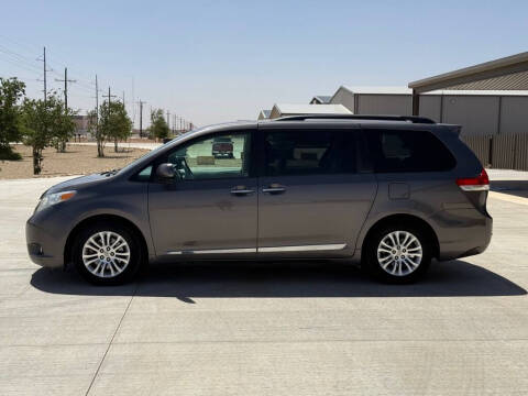2012 Toyota Sienna
