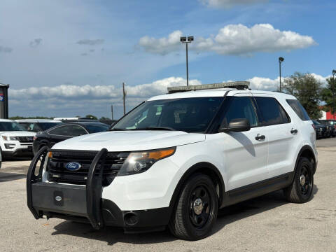 2015 Ford Explorer for sale at Chiefs Auto Group in Hempstead TX