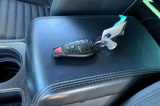 2013 Dodge Challenger SXT