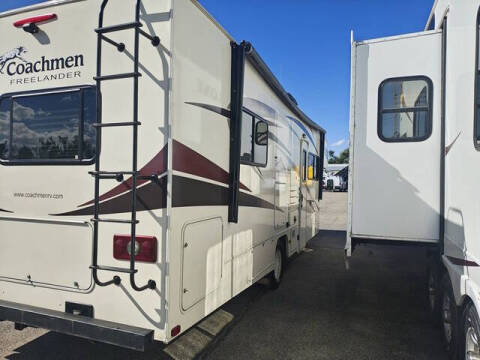 2016 Coachmen RV Freelander
