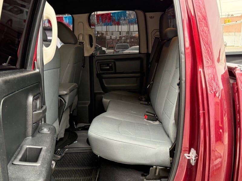 2018 RAM 1500 Express