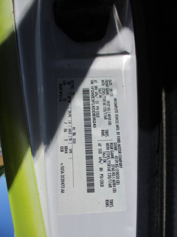 2013 Ford E-Series E-350 SD