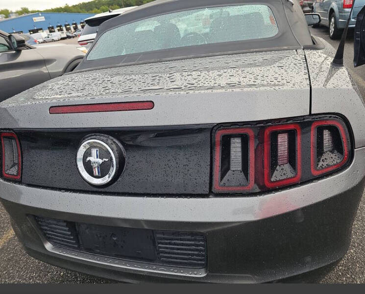 2013 Ford Mustang V6