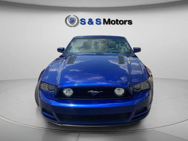 2013 Ford Mustang