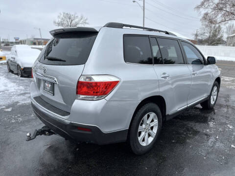 2013 Toyota Highlander Plus