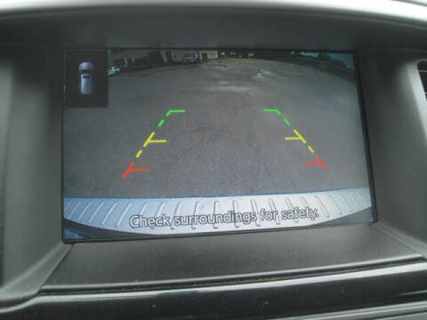 2017 Nissan Pathfinder SV