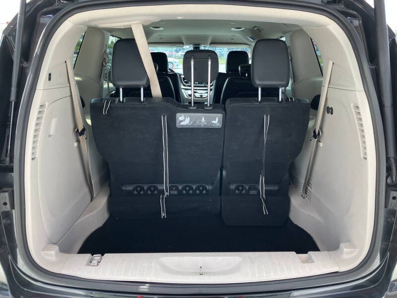 2019 Chrysler Pacifica Touring L