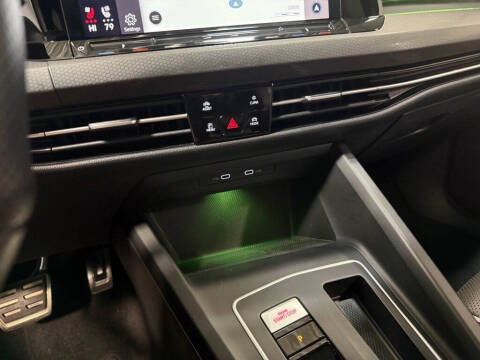 2022 Volkswagen Golf GTI Autobahn