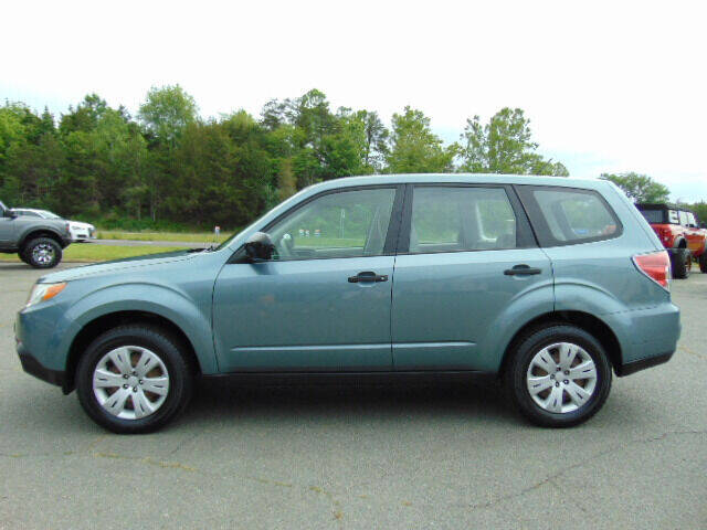 2010 Subaru Forester for sale at E & M AUTO SALES in Locust Grove VA