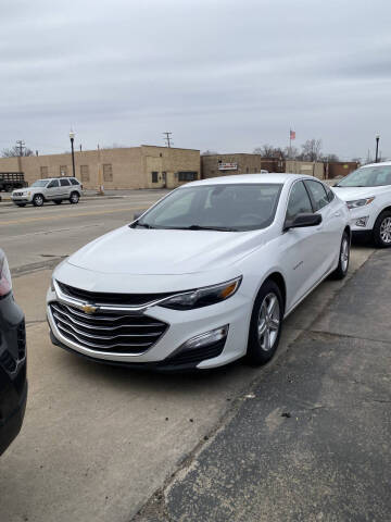 2020 Chevrolet Malibu for sale at National Auto Sales Inc. - Hazel Park Lot in Hazel Park MI