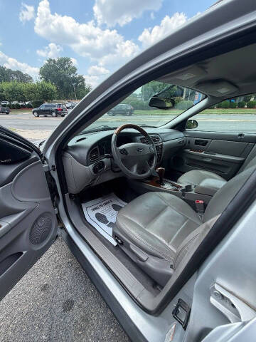 2003 Ford Taurus SEL Deluxe