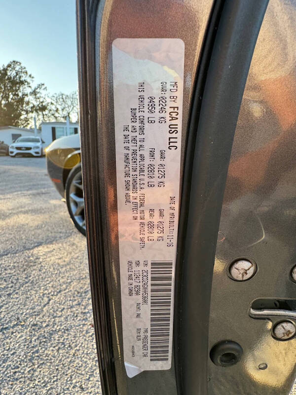 2017 Dodge Challenger SXT Plus