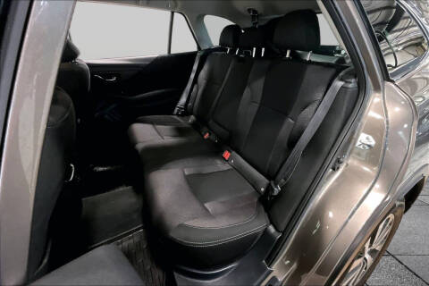2022 Subaru Outback Premium