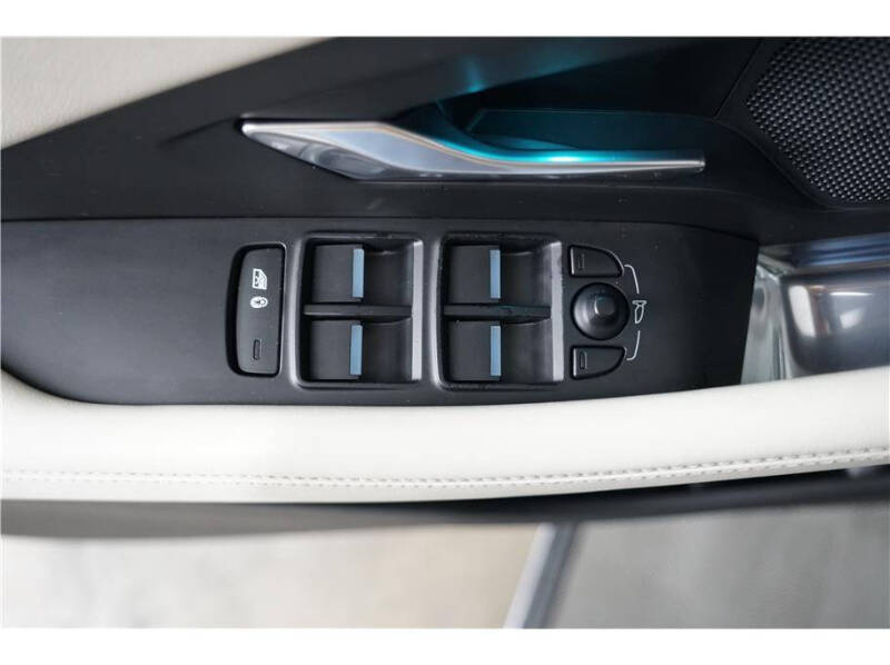 2020 Jaguar E-PACE P300 R-Dynamic S