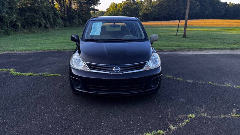 2011 Nissan Versa 1.8 S