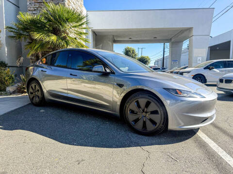 2025 Tesla Model 3 Long Range