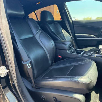 2020 Dodge Charger SXT