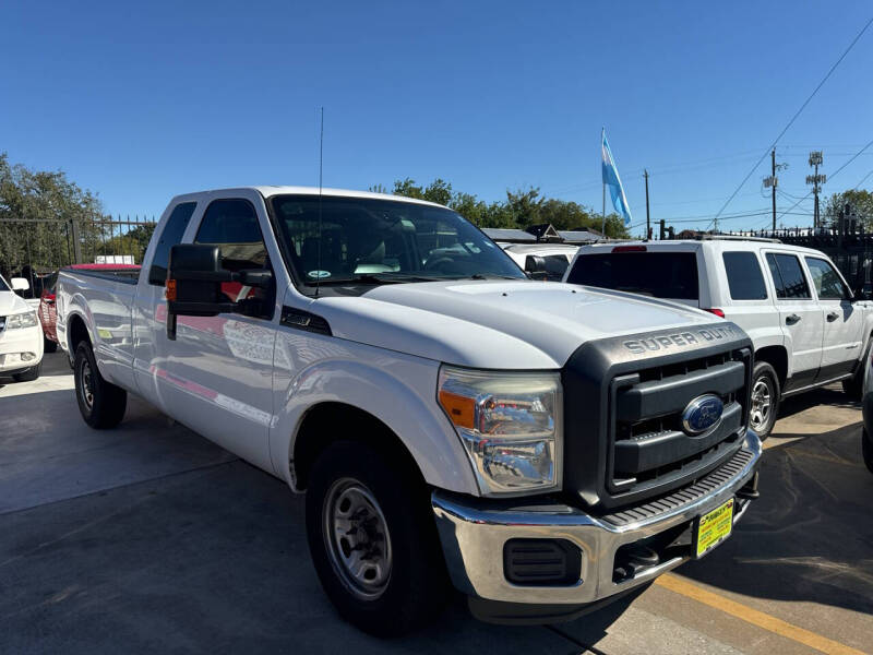 2016 Ford F-250 Super Duty for sale at JORGE'S MECHANIC SHOP & AUTO SALES in Houston TX