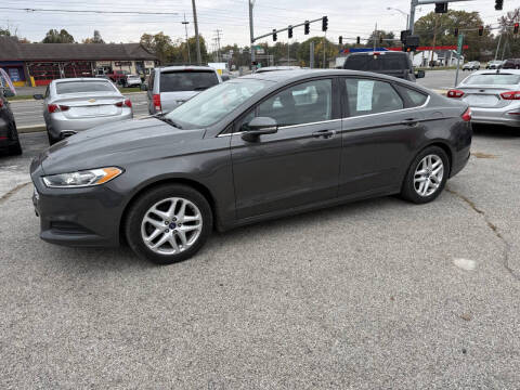 2015 Ford Fusion SE