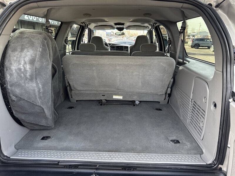 2003 Ford Excursion XLT