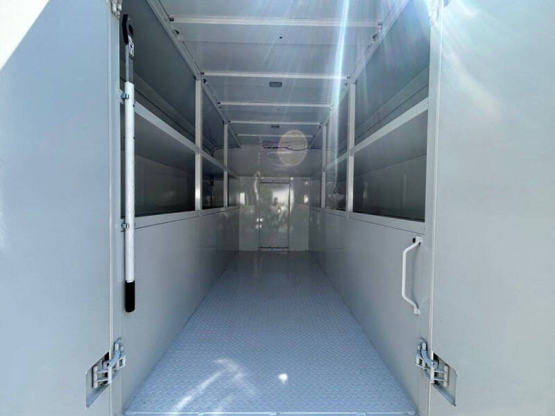 2027 Ford E-Series