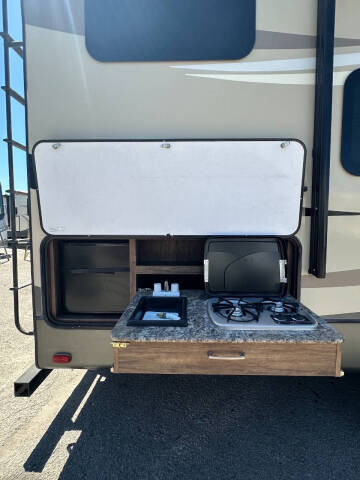 2017 Keystone RV COUGAR 284RDBWE