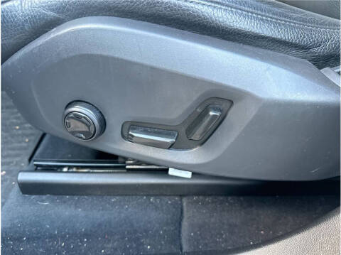 2018 Volvo XC60 T5 Momentum