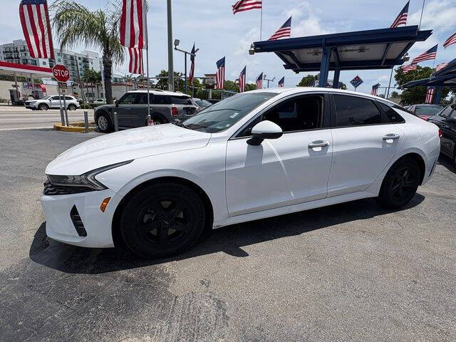 2022 Kia K5