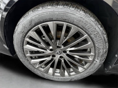 2023 Lexus RZ 450e Luxury