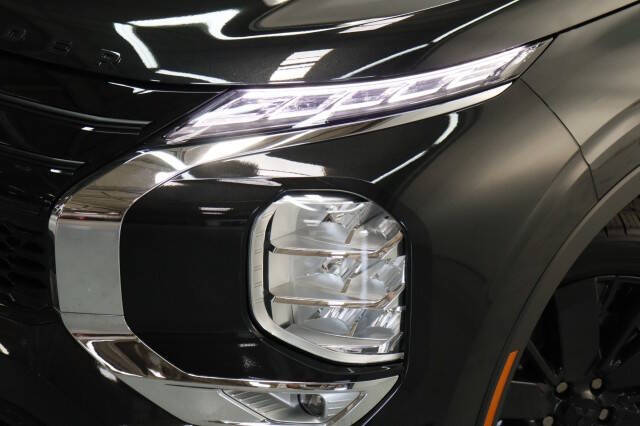 2026 Mitsubishi Outlander LE