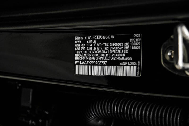 2023 Porsche Cayenne Platinum Edition