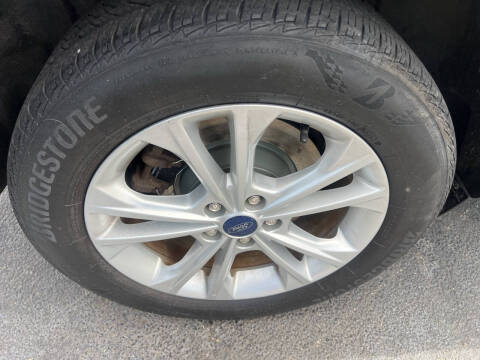 2017 Ford Escape SE