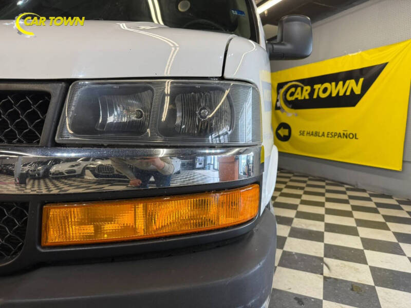 2019 Chevrolet Express 2500
